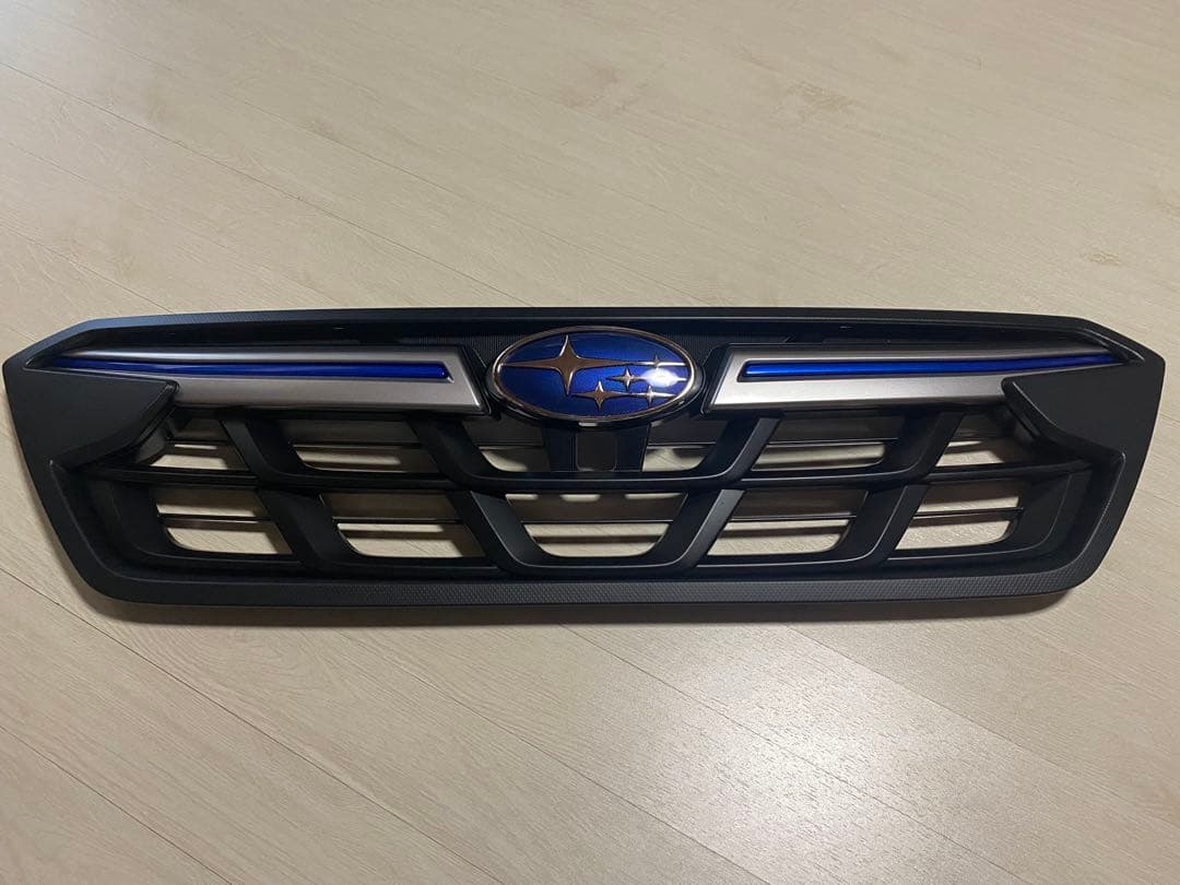 【新品未使用】SUBARU XV 純正フロントグリル
