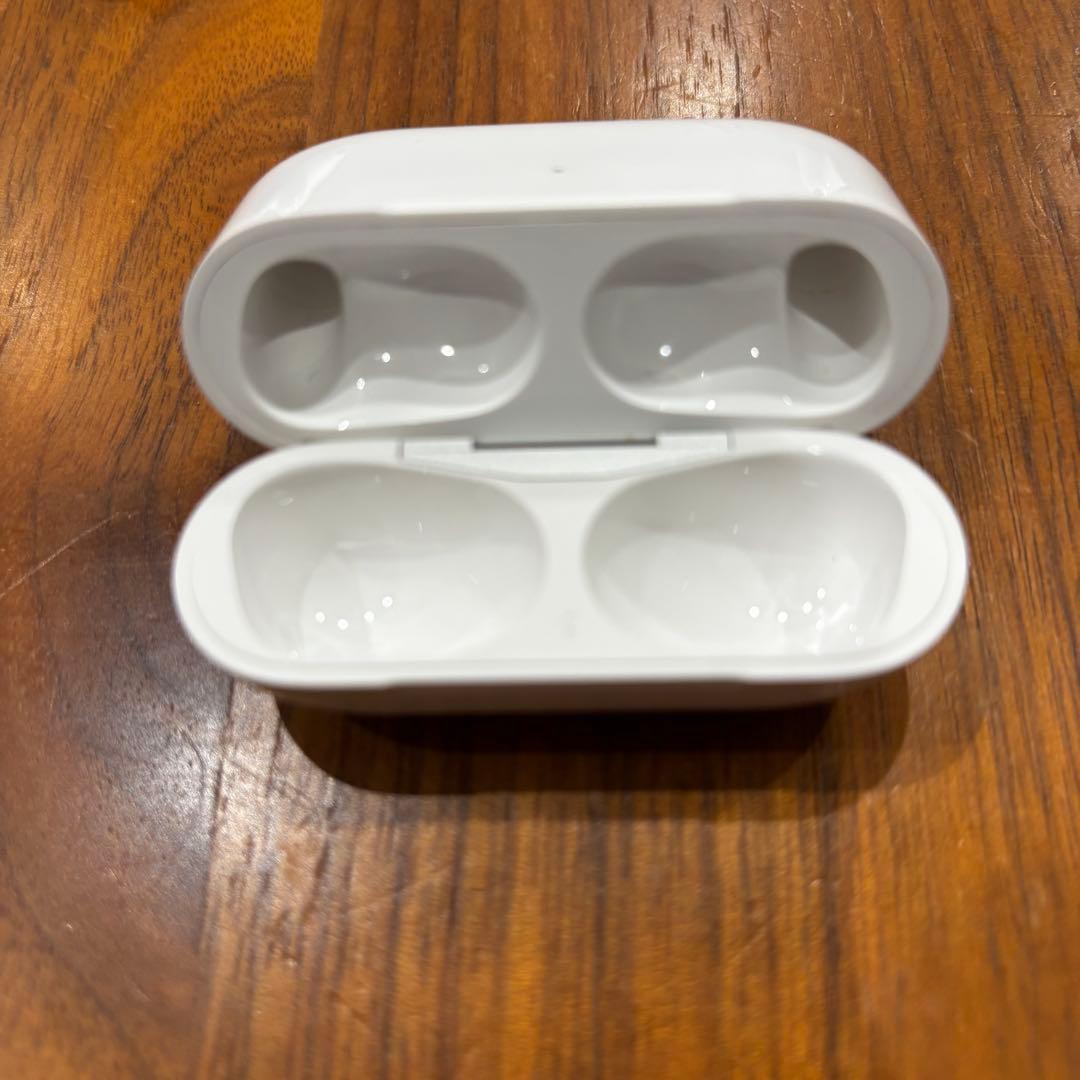 Apple AirPods Pro 第2世代 (MQD83J/A)