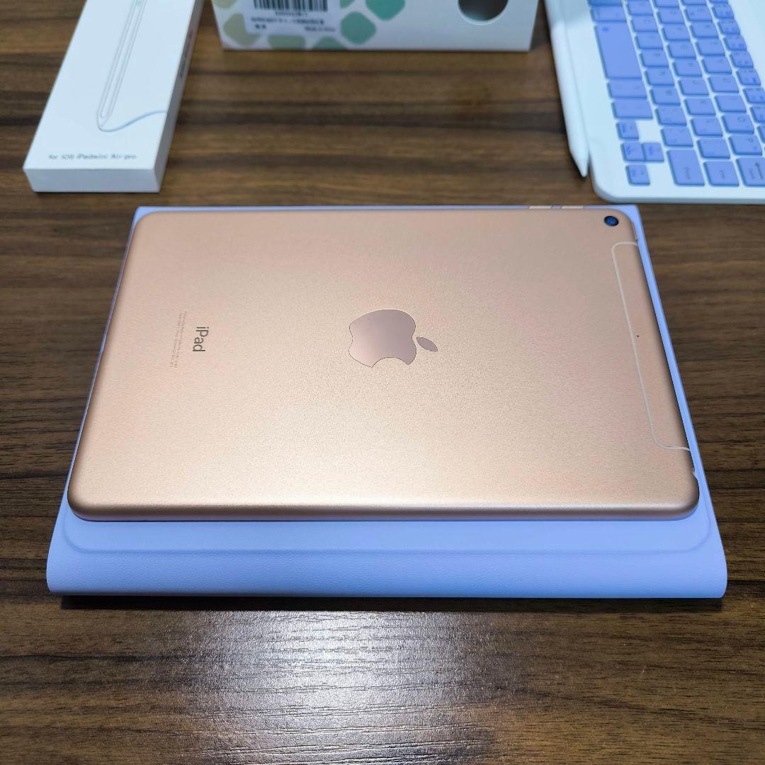 iPad Mini 5 Simフリー 256GB ケースとキーボード、タッチペン