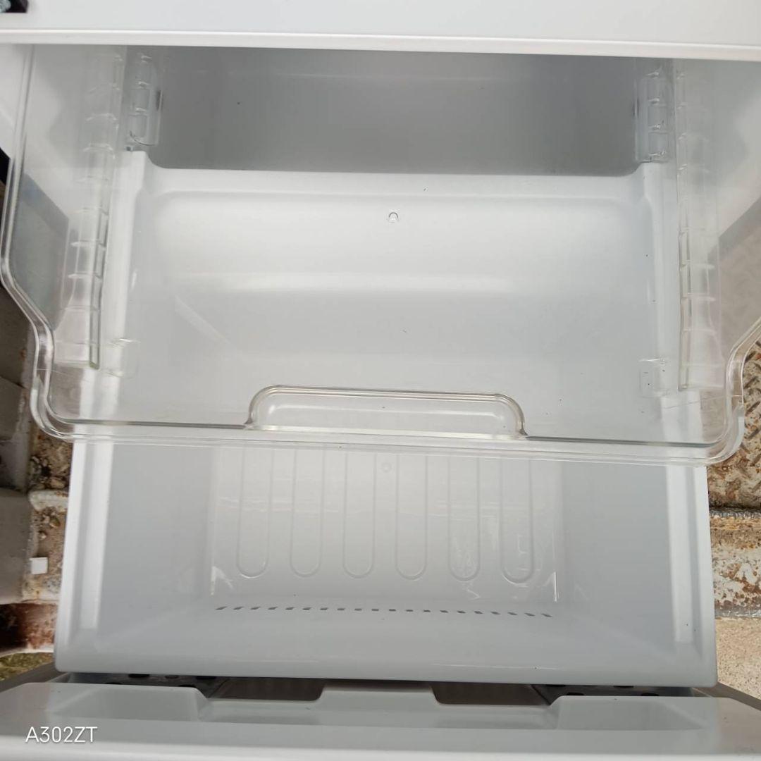 656送料設置無料　SHARP　最新モデル冷蔵庫　152L