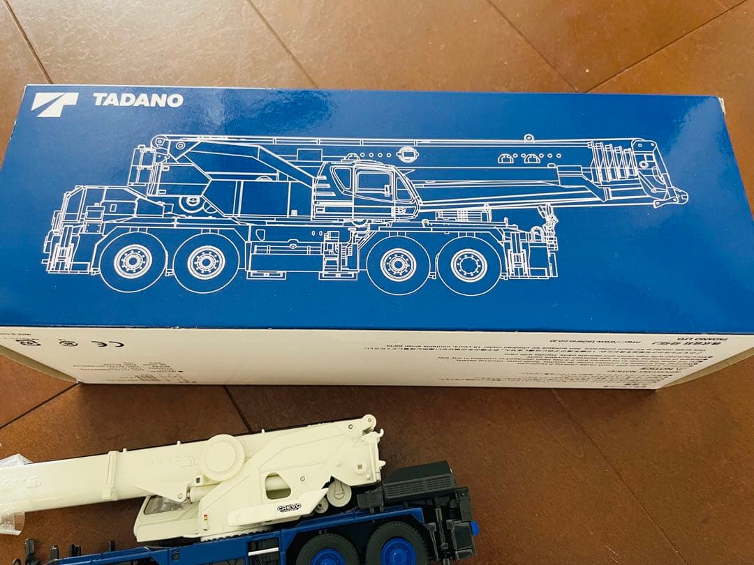 TADANO GR-1000N 模型