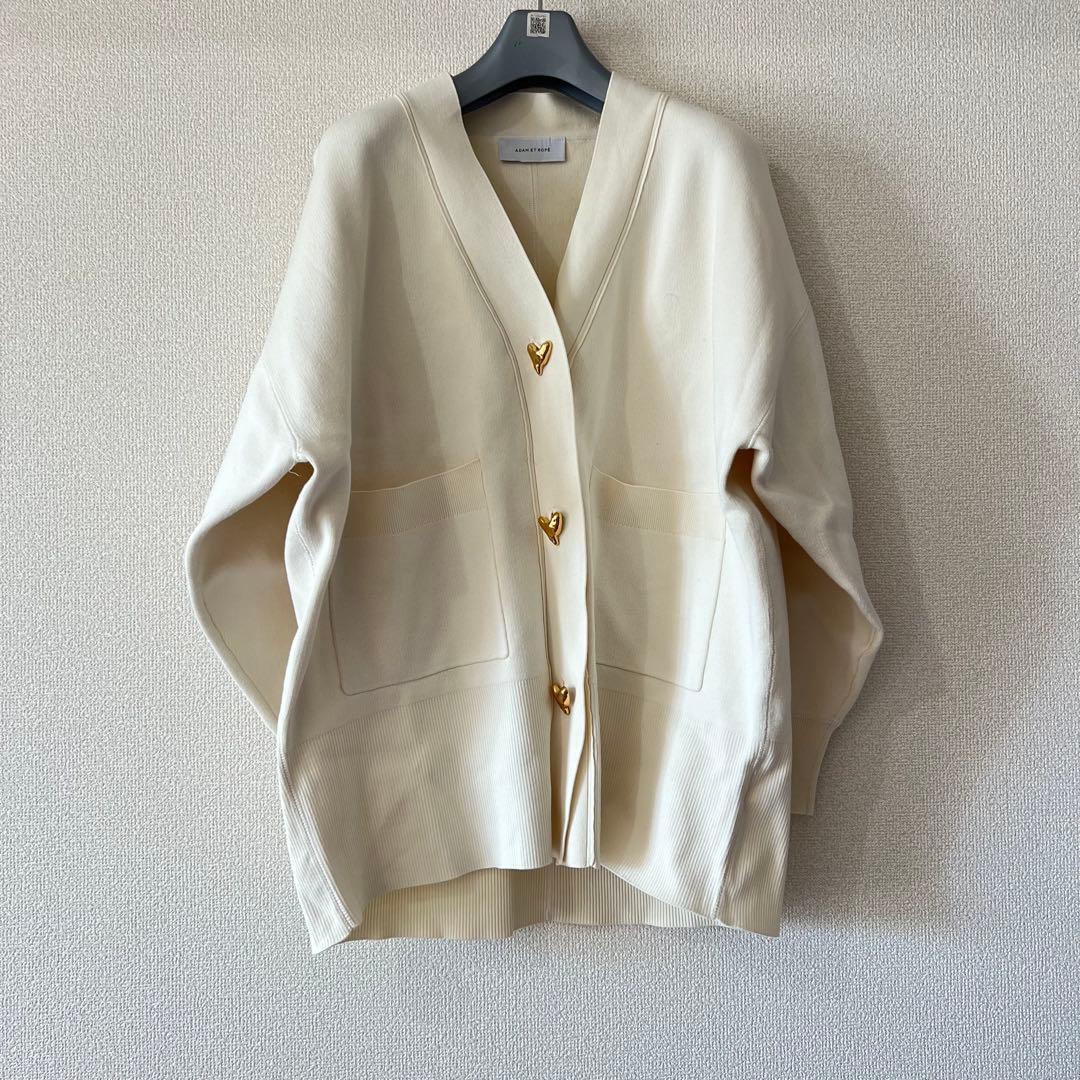 ADAM ET ROPÉ FEMME ハートボタンミドルカーディガン