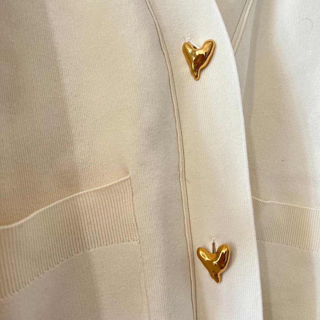 ADAM ET ROPÉ FEMME ハートボタンミドルカーディガン