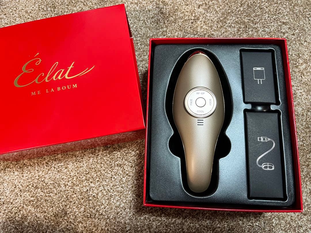 MEラボンエクラ 美顔器　IKKOプロデュース