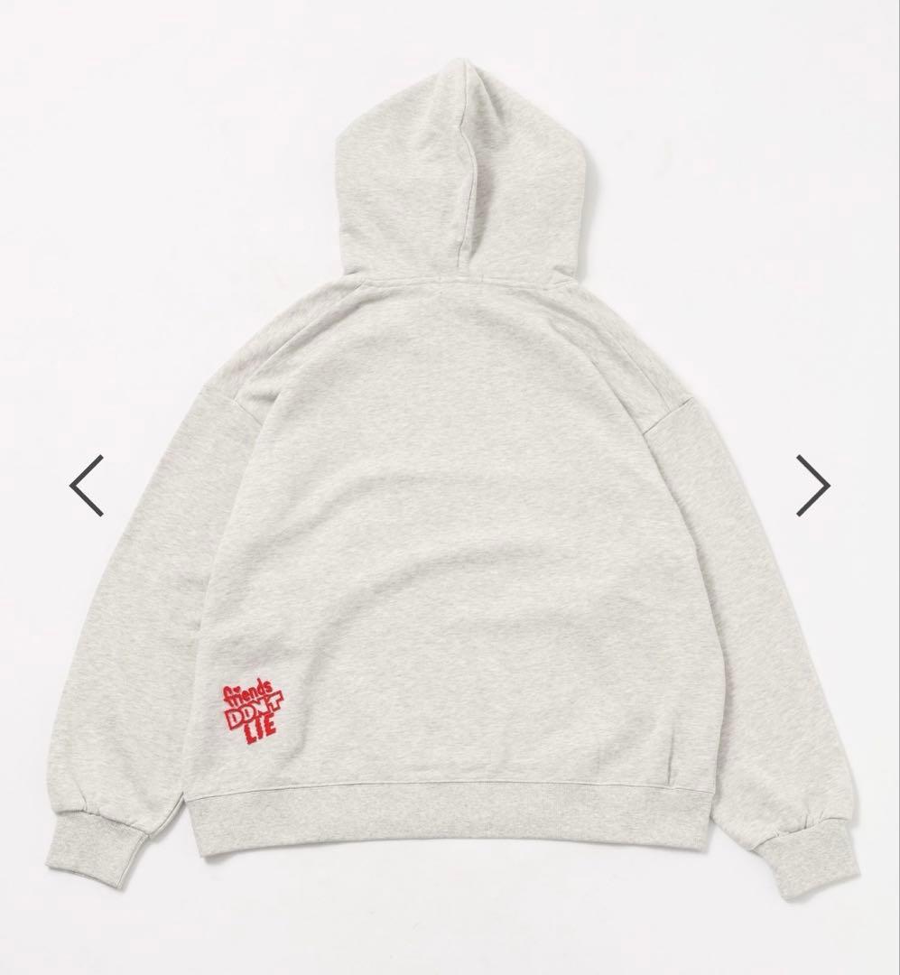 ◆新品◆【STRANGER THINGS】コラボ 缶バッチ付きパーカー グレー