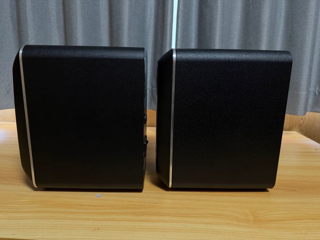 KRK V4S4 ペア＋ISO-PUCK mini付｜ツイーター凹みあり｜現状品