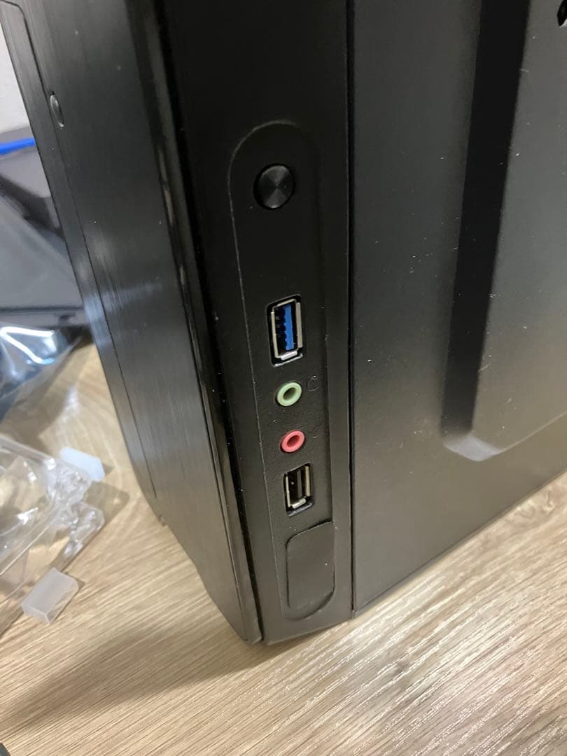 自作スリム　i9 9900 GTX1650 Wi-Fi　Win11 ゲーミング