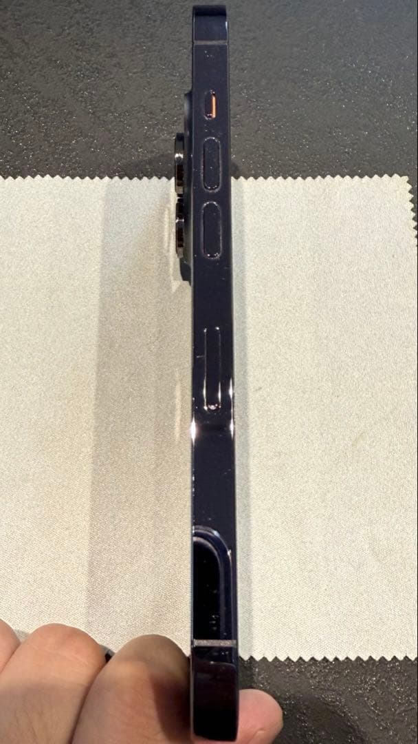 iPhone 14 pro 512GB + TORRASケース