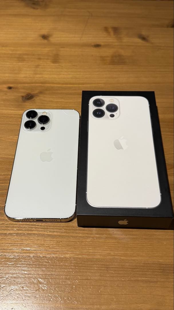 iPhone 13 Pro Max 256GB シルバー