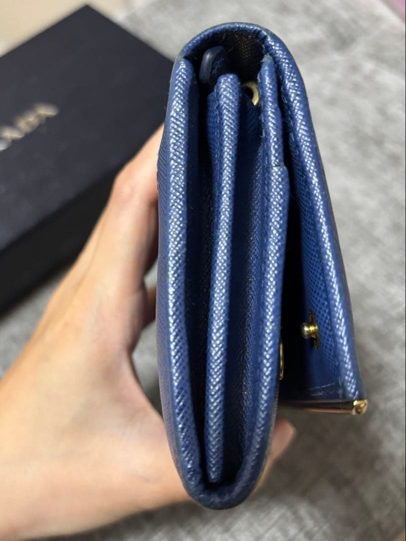 プラダ　長財布　サフィアーノ　ネイビー