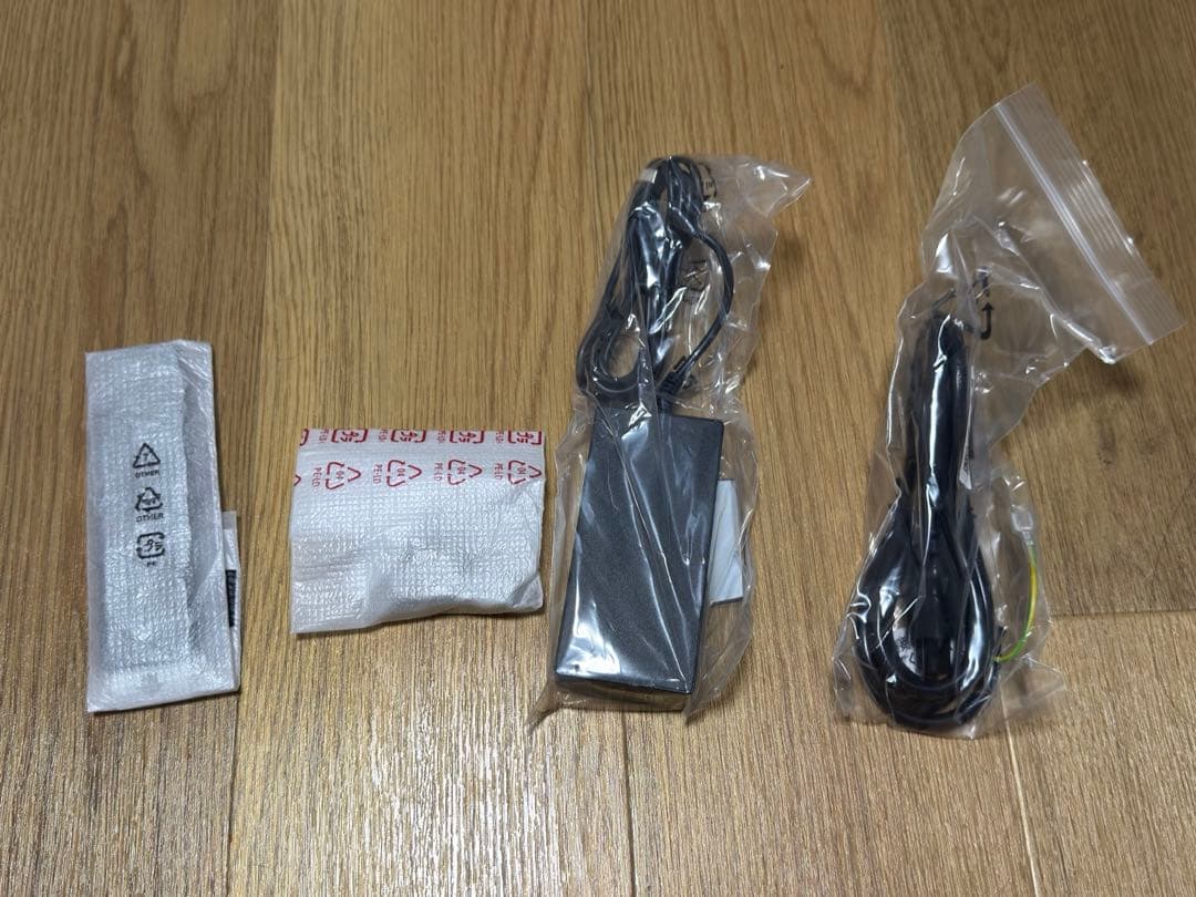 LG CineBeam S 4K 単焦点 レーザープロジェクター