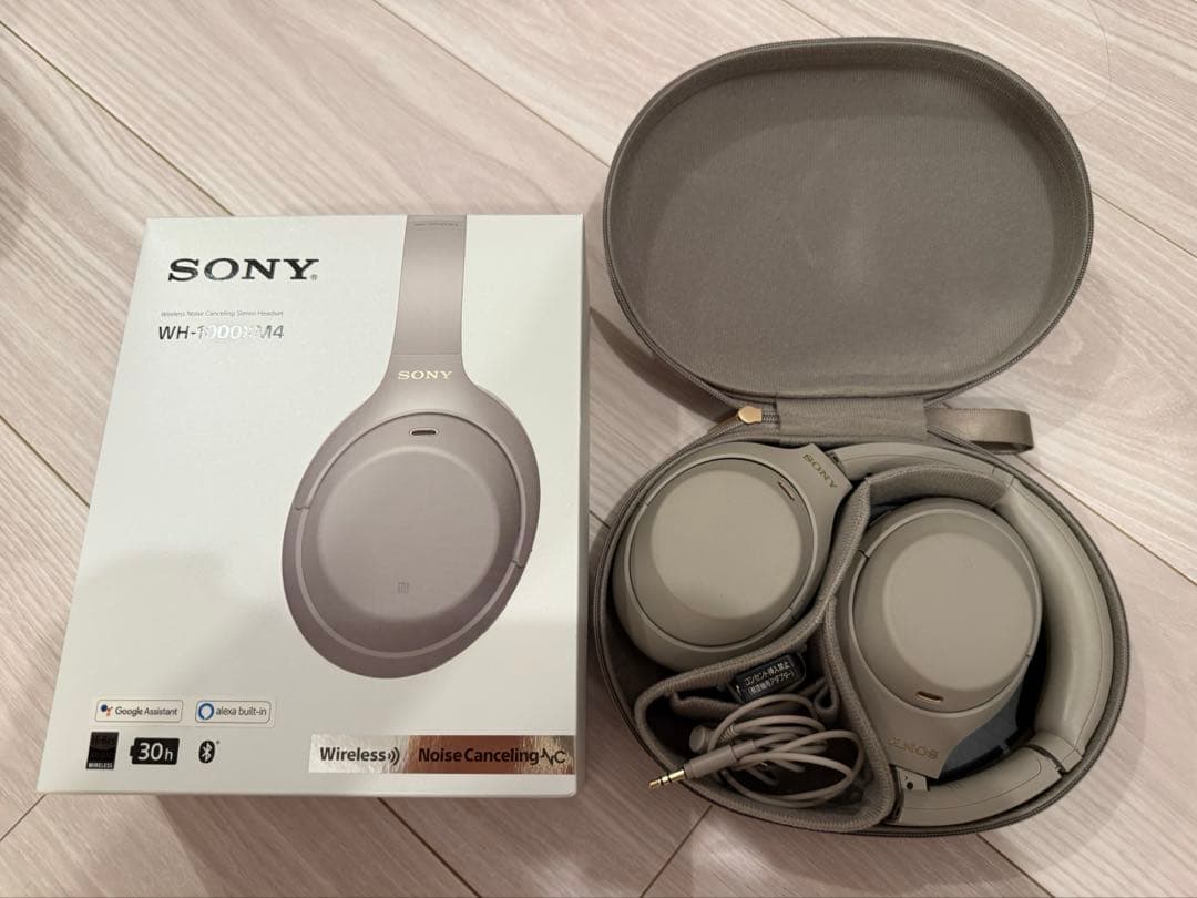 WH-1000MX4 プラチナシルバー　ソニー　SONY ワイヤレスヘッドホン