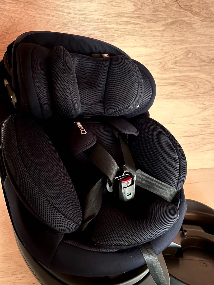 送料込！コンビ THE S ISOFIX エッグショックZD Combi 新生児