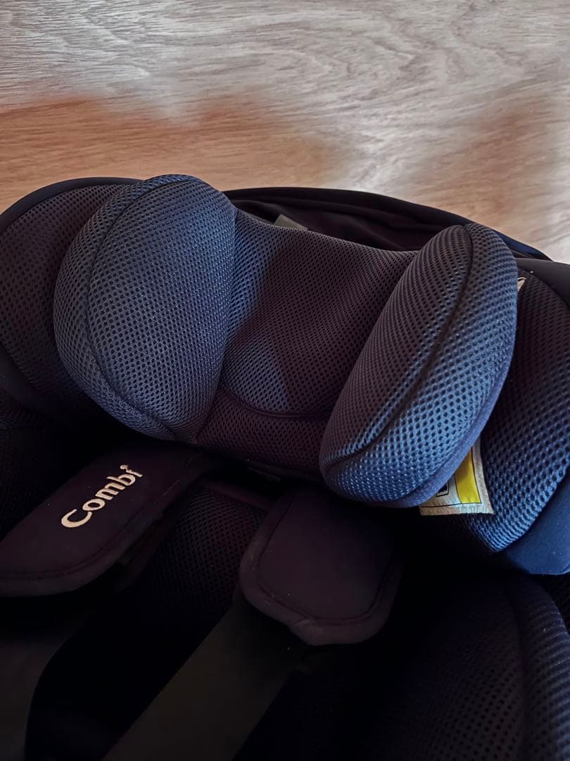 送料込！コンビ THE S ISOFIX エッグショックZD Combi 新生児