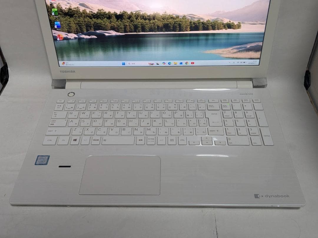 東芝　dynabook　T75EW　高機能i7　SSD　WIN11 Office