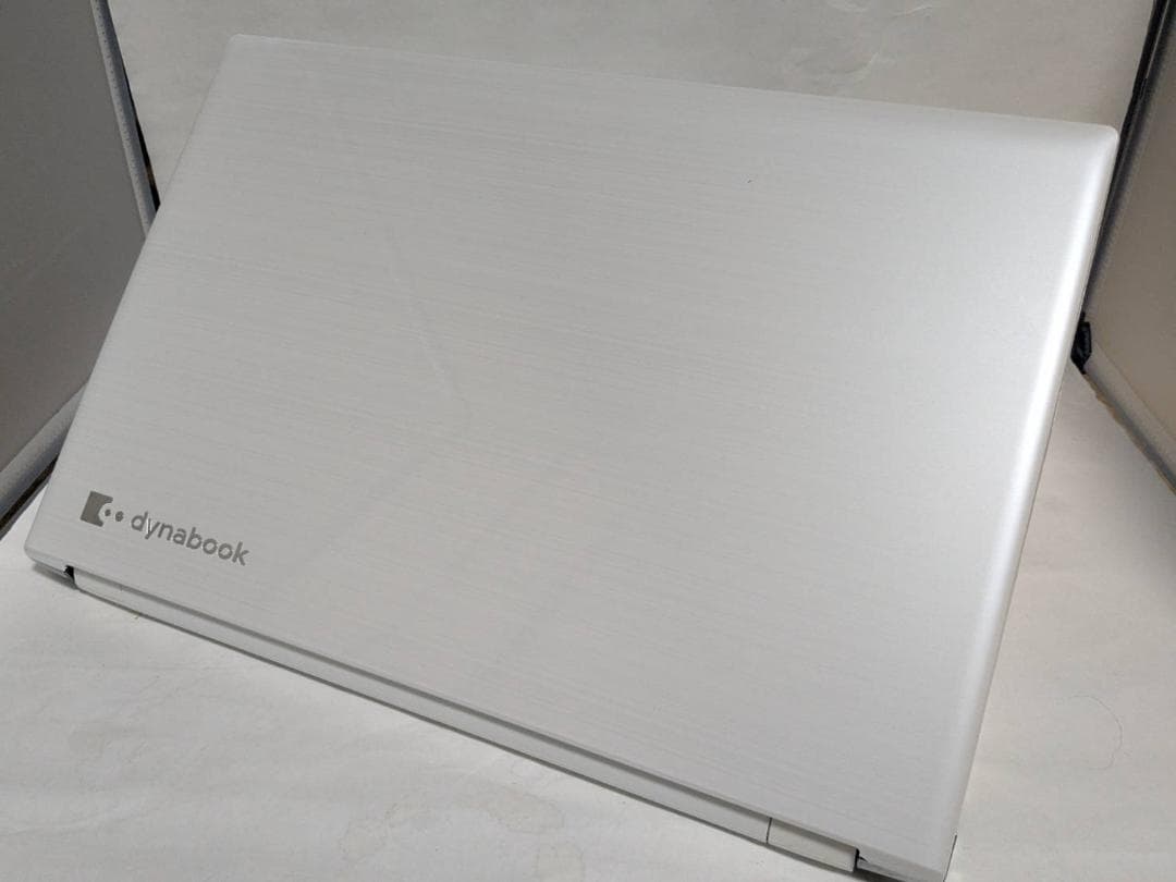東芝　dynabook　T75EW　高機能i7　SSD　WIN11 Office