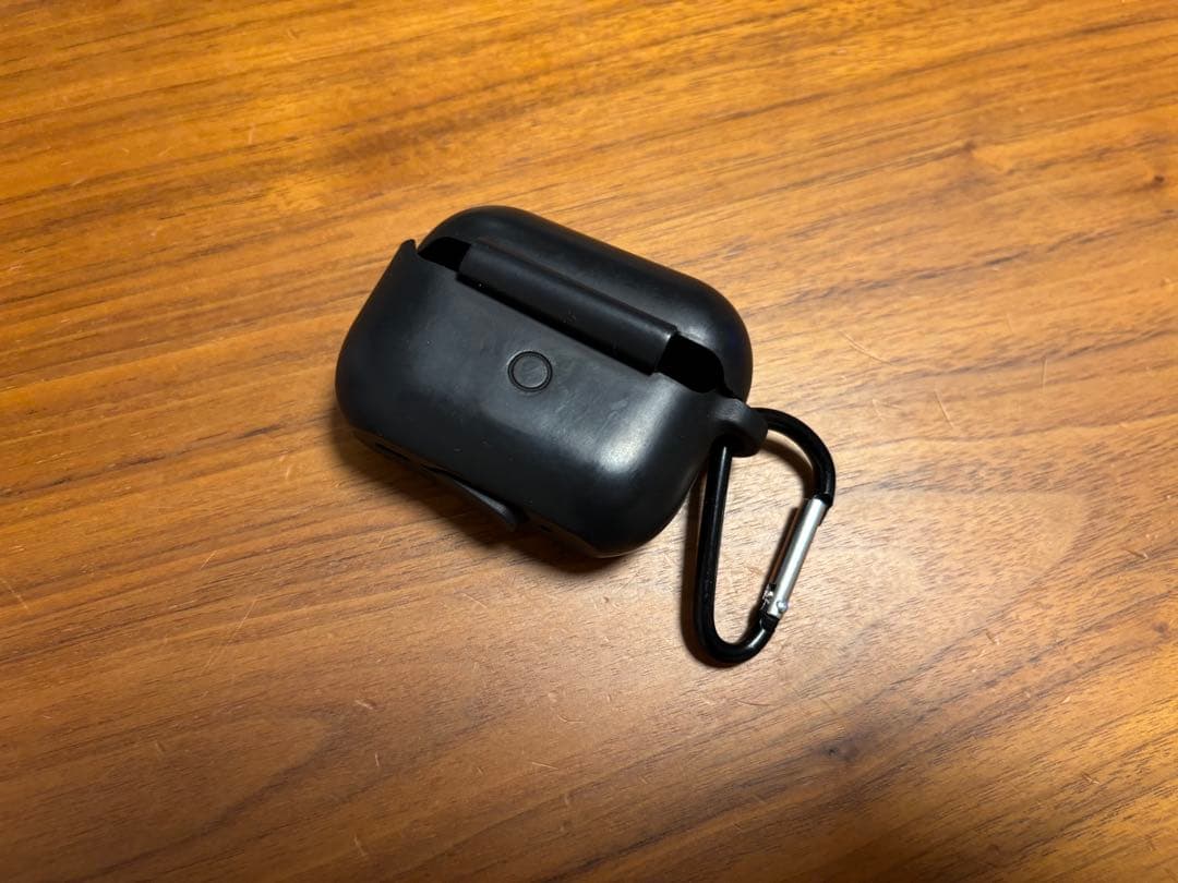 AirPods Pro 第二世代　USB-C シリコンケース付き