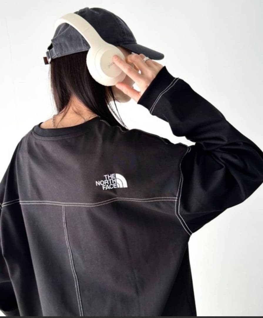 韓国限定 THE NORTH FACE ESSENTIAL TEE Mサイズ 黒