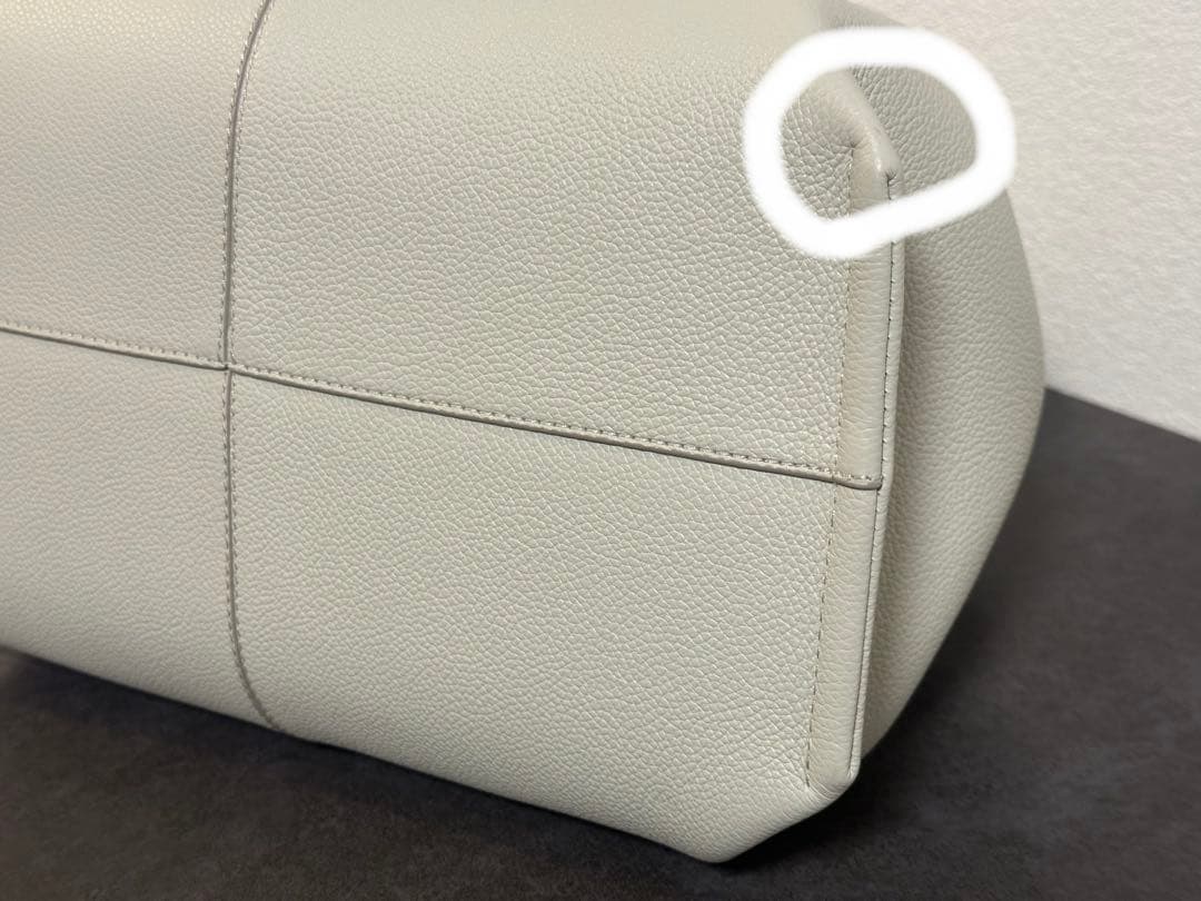 ★まり　POLENE Numéro Neuf エディション チョーク