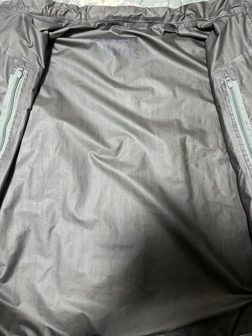 k*a様 米軍ECWCS Level6 GORE-TEX ジャケット デジカモ