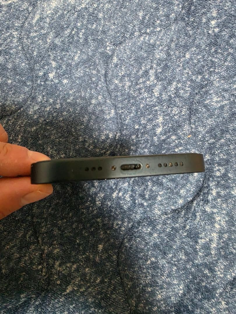 SIMロックなし Apple iPhone 13 ブラック SoftBank