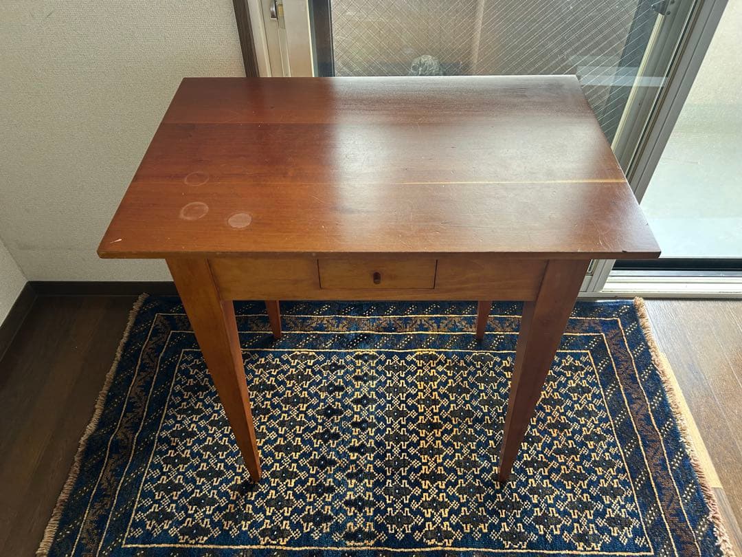 アンティーク　小型の無垢机　引出付き