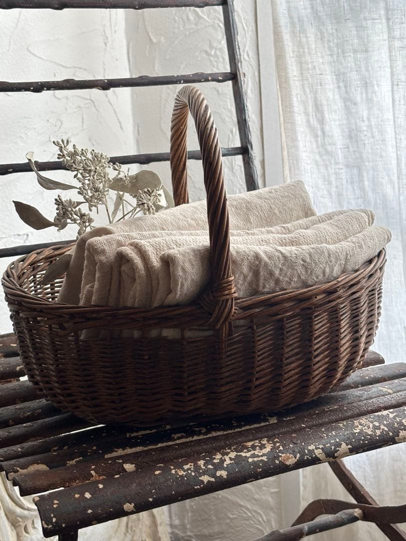 フランスアンティーク　バスケット　籐籠