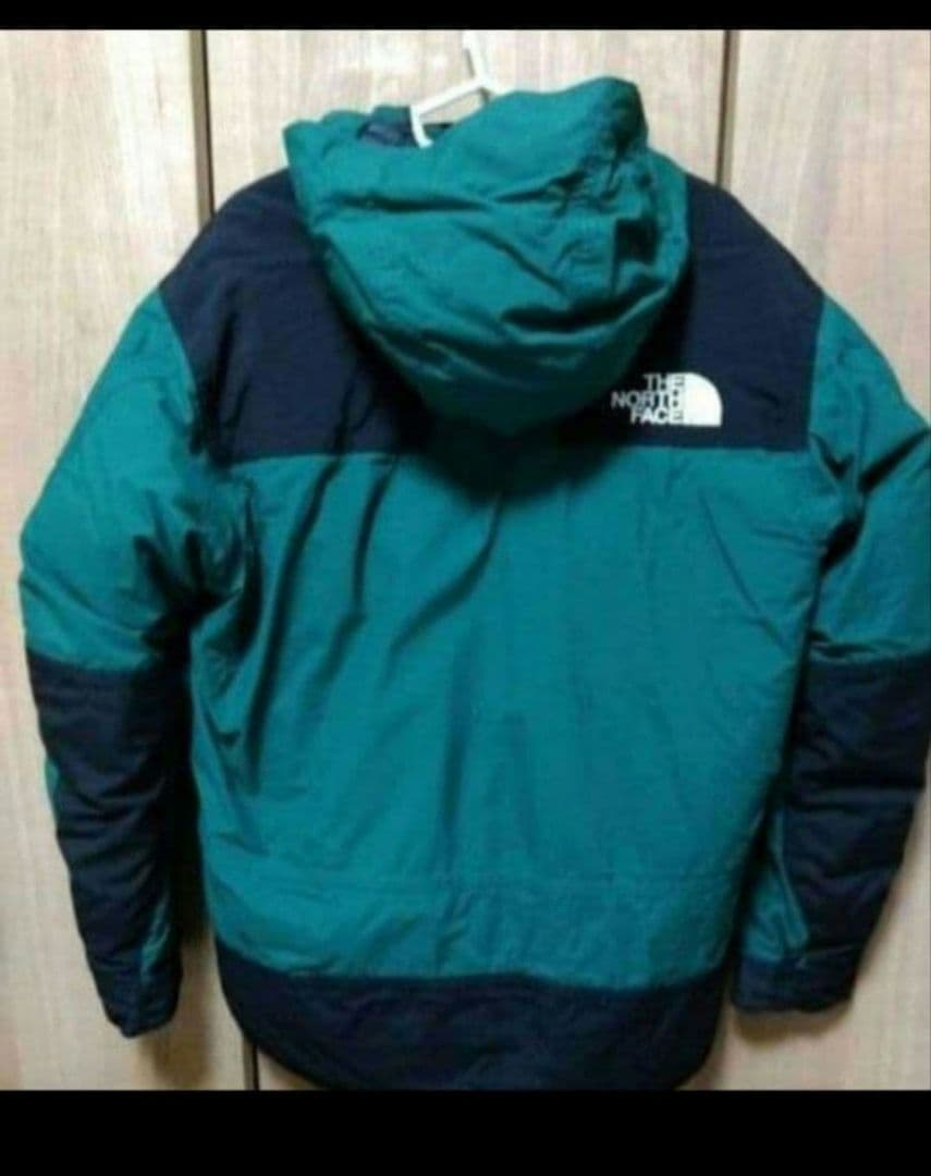 ノースフェイスマウンテンダウンジャケット