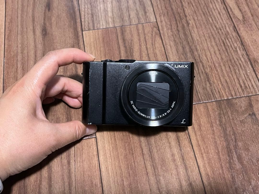 コンデジPanasonic LUMIX LX9