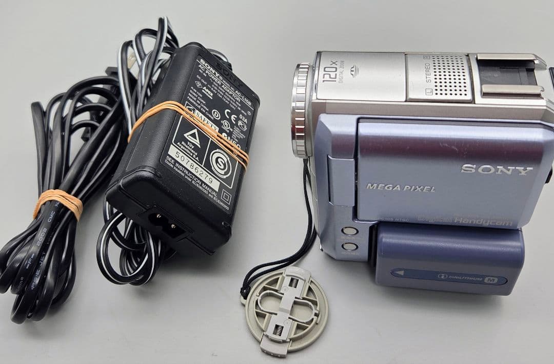 SONY ソニー DCR-PC105 デジタルビデオカメラレコーダー