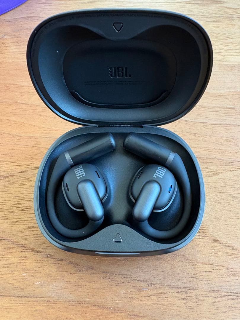 【週末限定】JBL SENSE PRO 試着のみ ワイヤレスヘッドホン　ブラック