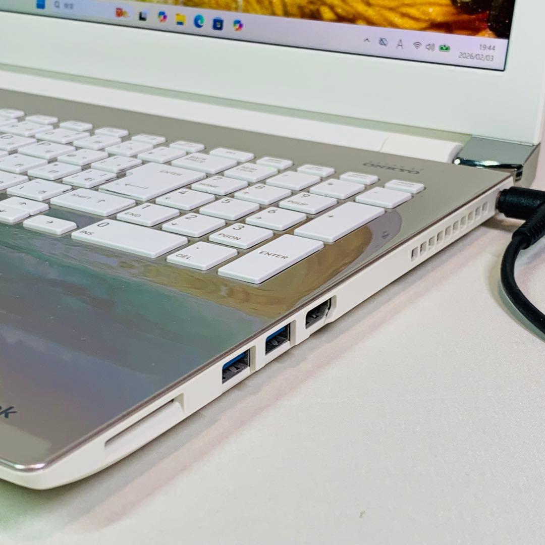 Core i7✨6500U✨6世代✨SSD250GB✨オフィス✨ノートパソコン