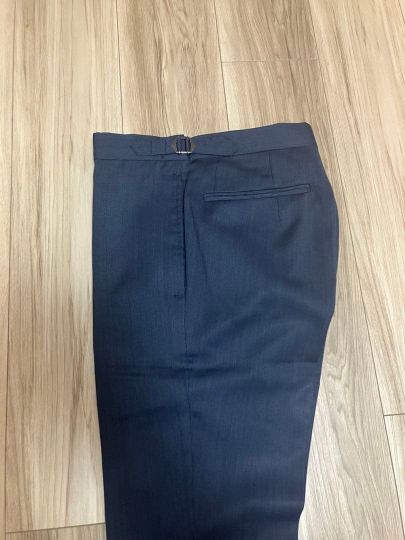 【Biellesi】スリーピーススーツ　最終値下