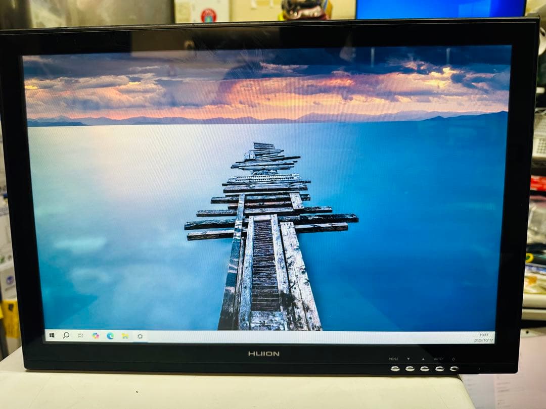 HUION 19インチ液晶ペンタブレットモニターGT-190