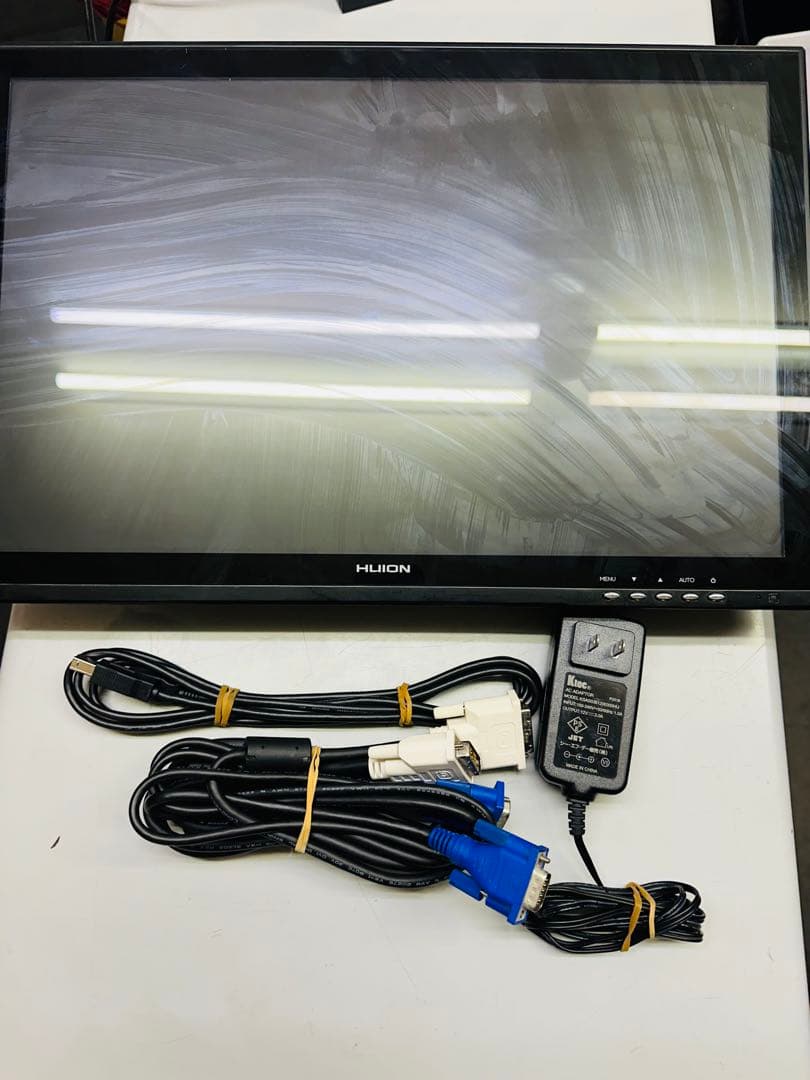 HUION 19インチ液晶ペンタブレットモニターGT-190