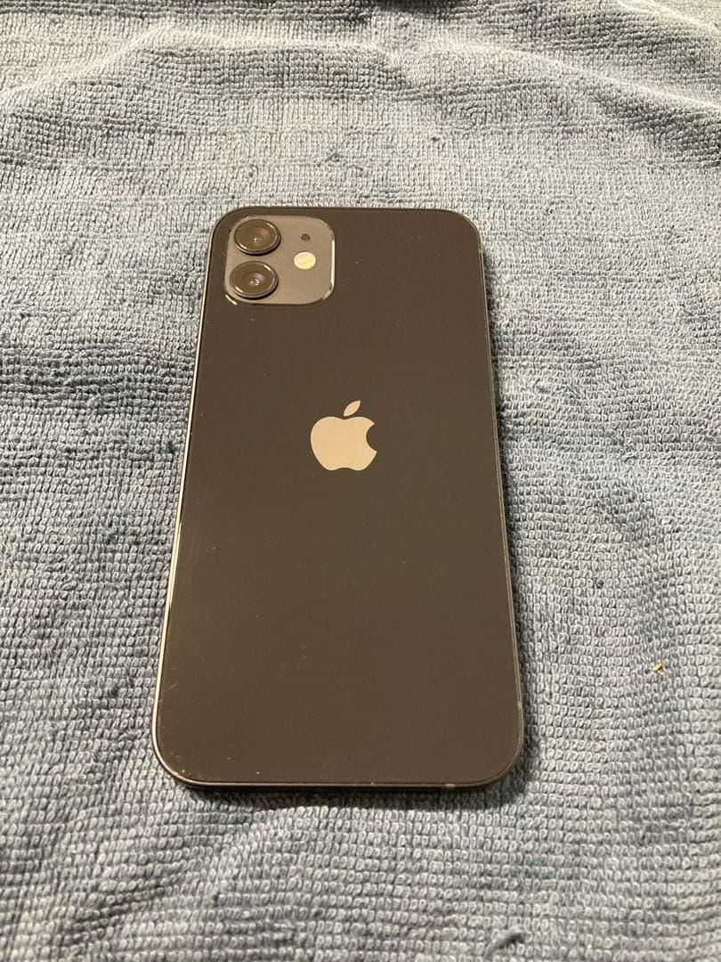 Apple iPhone 12 ブラック 本体 64GB