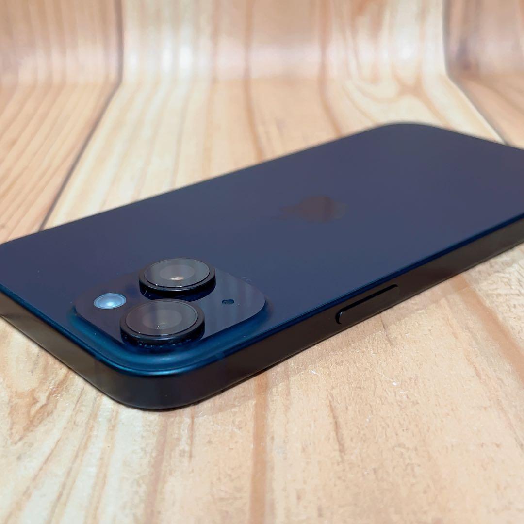 SIMフリー 本体 iPhone 15 128 GB 589 ブラック 電池良好
