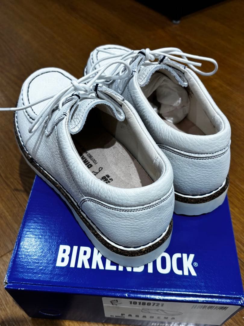 ビルケンシュトック　パサデナ　ホワイト　40 革靴　ギルフォード