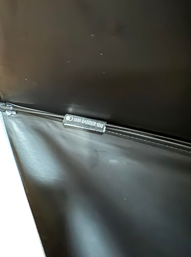 サンバリア100 折りたたみ日傘 3段折　 フロスト