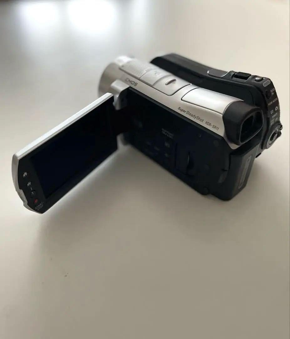 【美品】SONY ハンディカム　HDR-SR11 フルHD 10.2メガピクセル