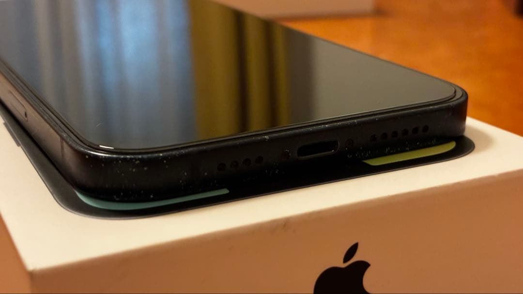 Apple iPhone 14 ブラック 本体 128Gb SIM フリー