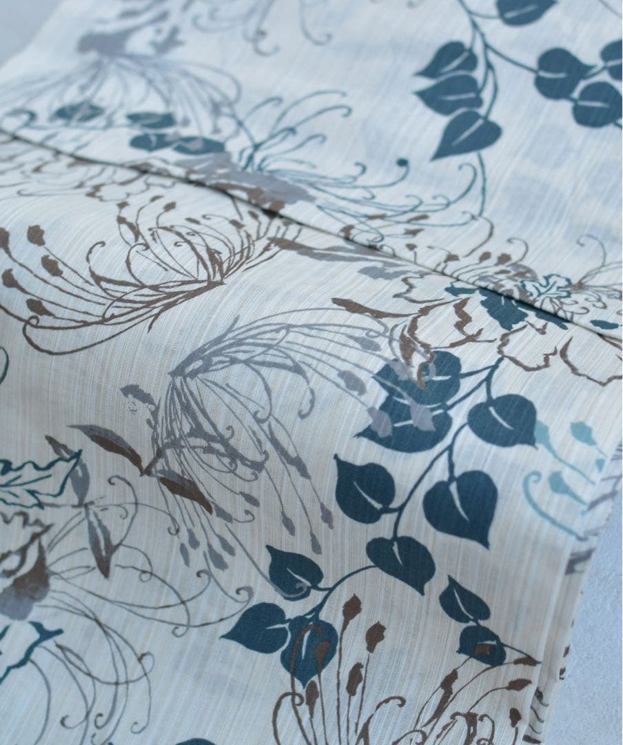 浴衣＋帯 utatane 先染めベージュ風にみずみずしい糸菊