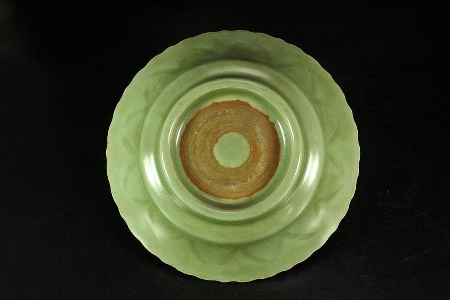 中国美術 青磁 吉字 皿(K-A722)