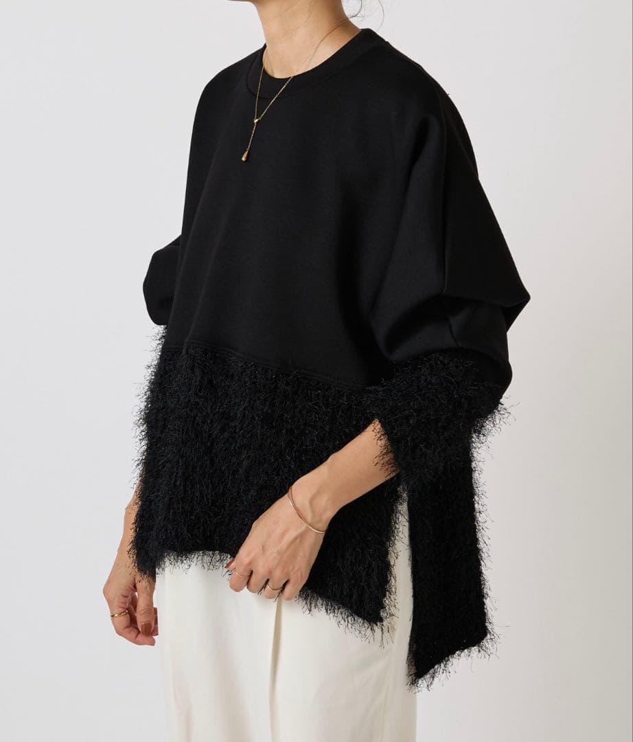 BEARDSLEY ファンシーニットコンビプルオーバー ガリャルダガランテ