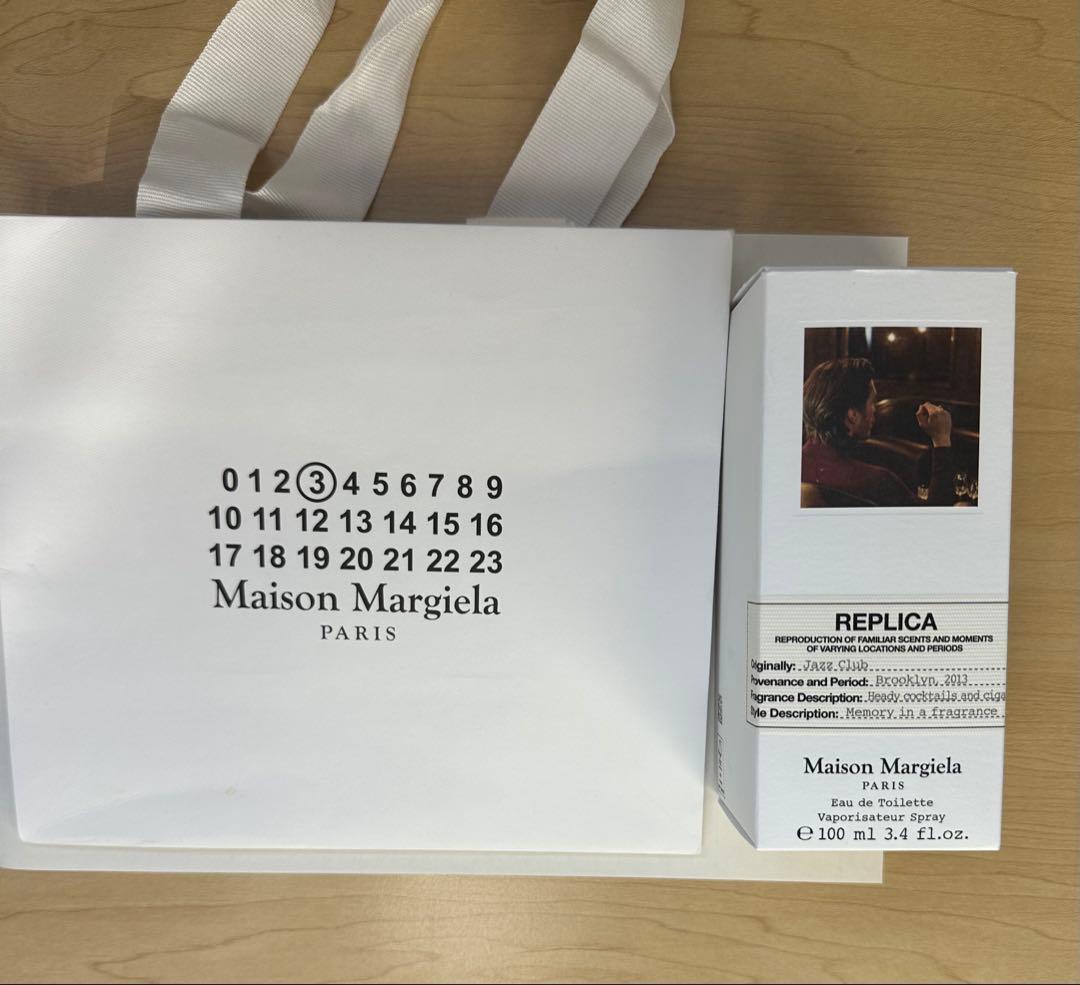 メゾンマルジェラ　ジャズクラブ　100ミリ