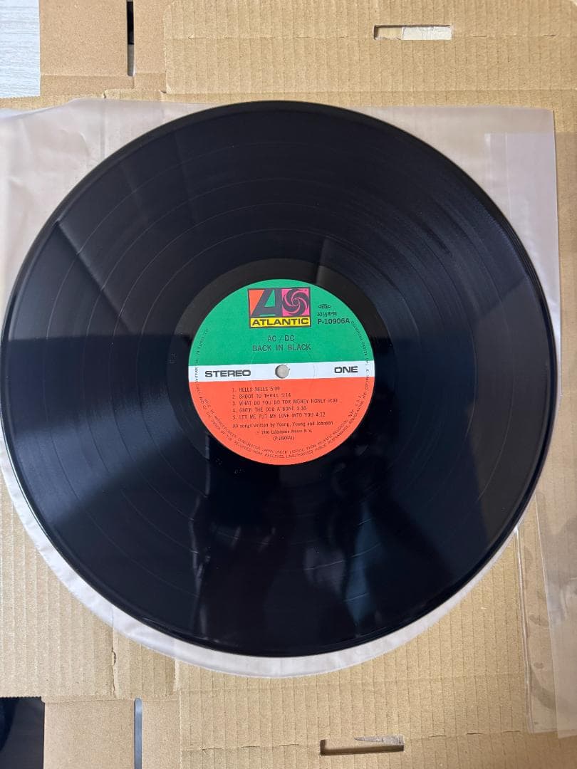 帯付き LPレコード 中古 美品 現状品 AC/DC バック・イン・ブラック