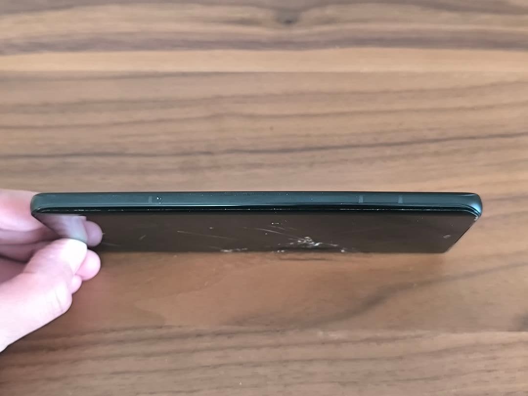 Motorola edge 50s pro Softbank 画面割れあり