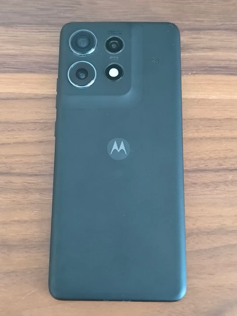 Motorola edge 50s pro Softbank 画面割れあり
