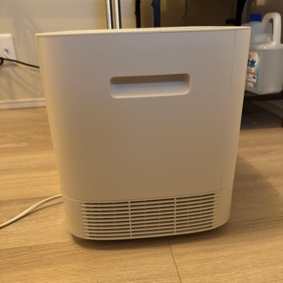 SHARP 2024年製コンパクト除湿機　CV-P60