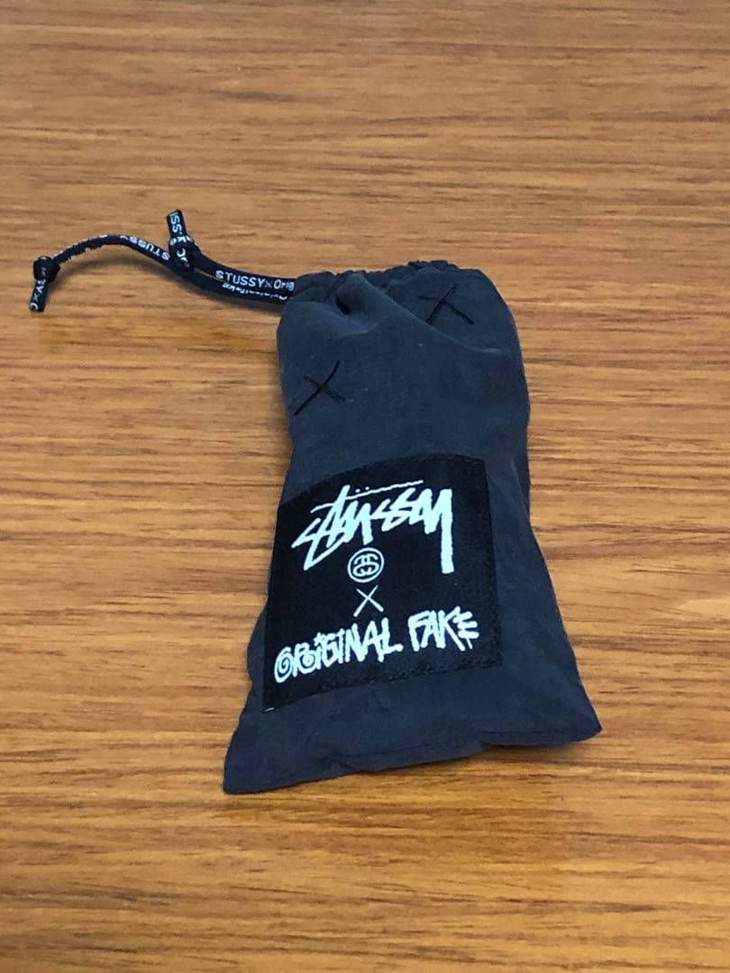 Original Fake STUSSY サングラス KAWS GLASSES